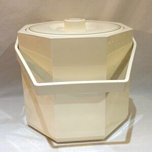 VTG Toyo Plastic Octagonal Ice Bucket with Insert Ivory Color Made in Japan